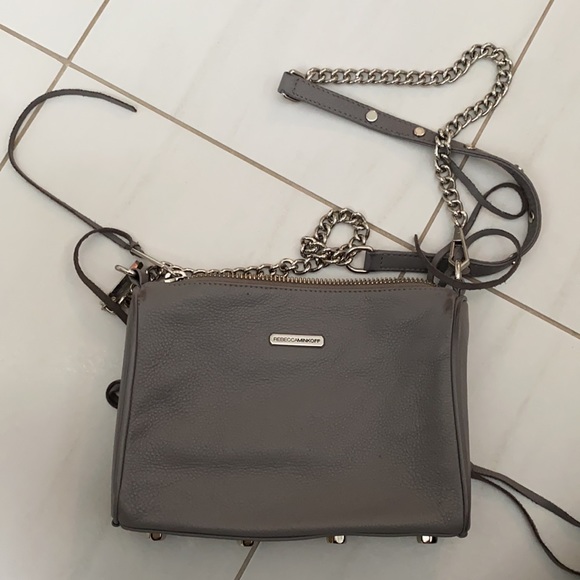 Rebecca Minkoff Mini 5 zip bag - good used condition - Picture 2 of 12